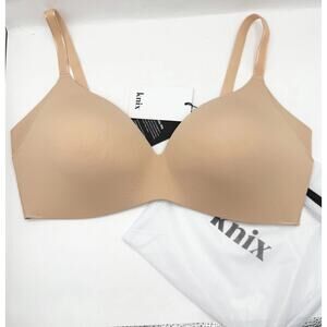 Knix New Bra Wing Woman Contour Bra Size 7 / 36 DD 38 DD 36 E Nude warm sand NWT